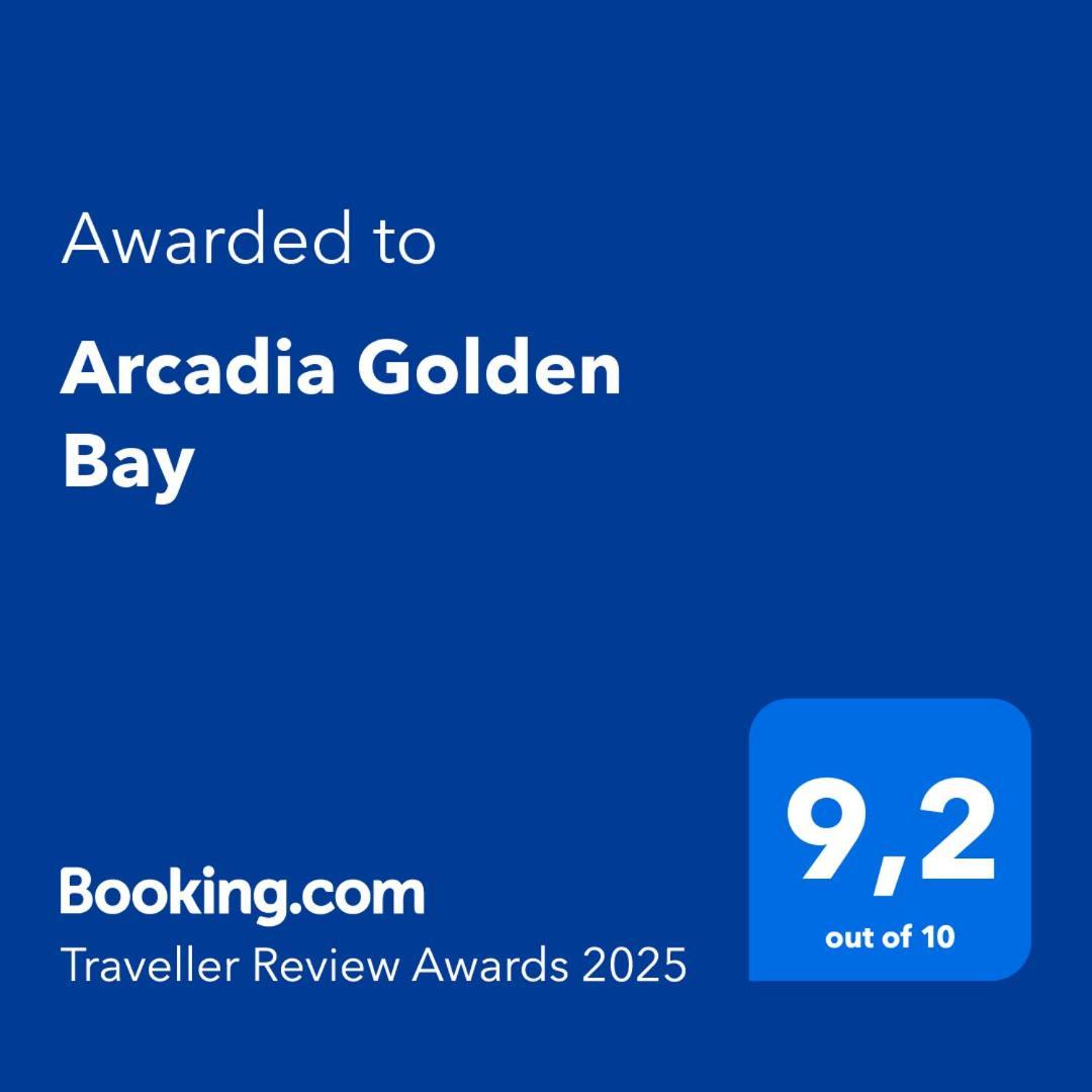 דירות גיארדיני נאקסוס Arcadia Golden Bay מראה חיצוני תמונה